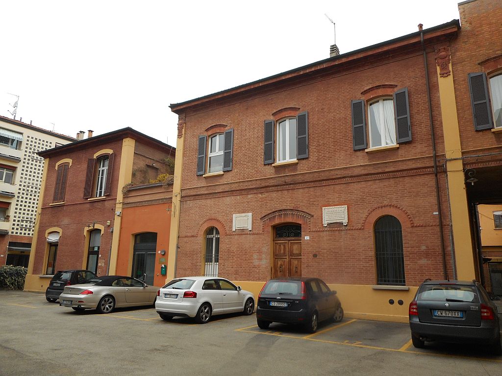 Via San Vitale,Centro Nord,6 Rooms Rooms,Commerciale,1202
